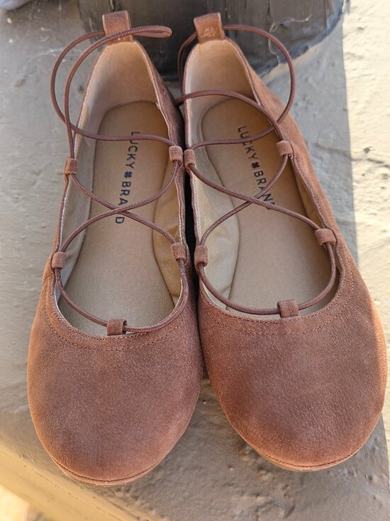 Lucky Brand Shoes - Lucky Brand Suede Leather Ballet Style Flat Shoes* Like New* Size 7